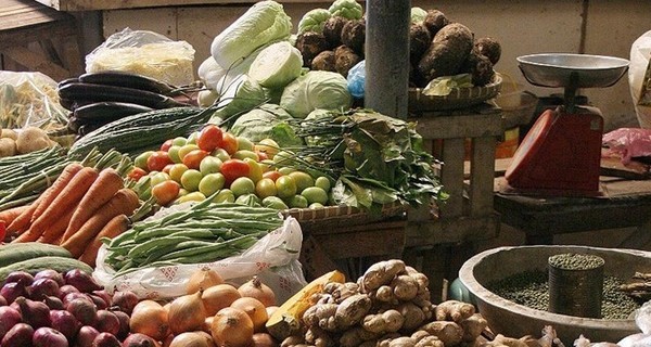 Цены в декабре: газ и продукты вверх, бензин - на месте