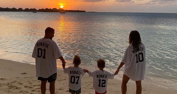 MONATIK впервые показал лицо младшего сына