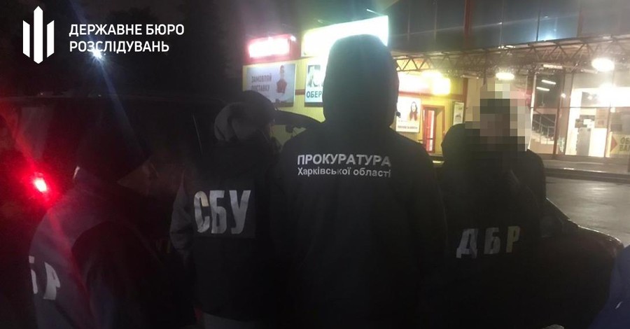 В Полтаве налоговик потребовал у бизнесмена 85 тысяч долларов