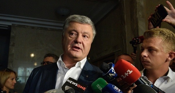 Порошенко не придет на допрос в ГБР: его нет в Украине