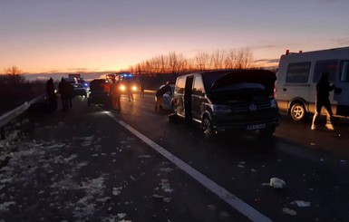 В Венгрии в ДТП погибли двое украинцев