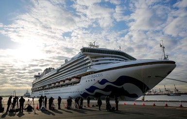 От коронавируса умер еще один пассажир круизного лайнера Diamond Princess