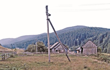 Хуторяне на Буковине живут без света и газа