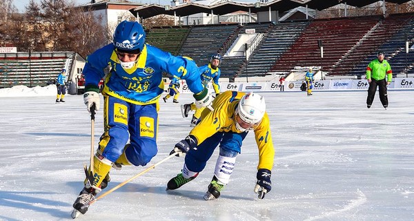 Украина вышла в финал ЧМ по хоккею с мячом, который проходит в России