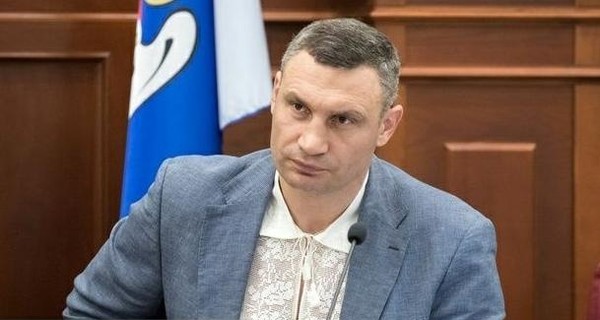 Кличко: в Киеве такси будет бесплатно возить медиков на работу