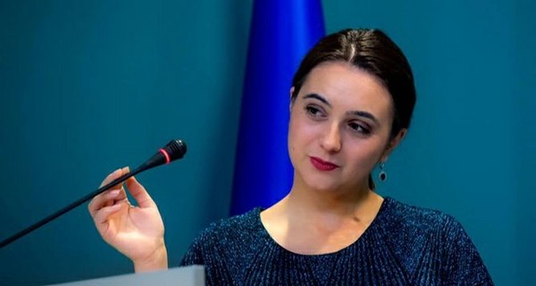 Мендель рассказала, что на время карантина банк предложил ей не платить кредит за квартиру