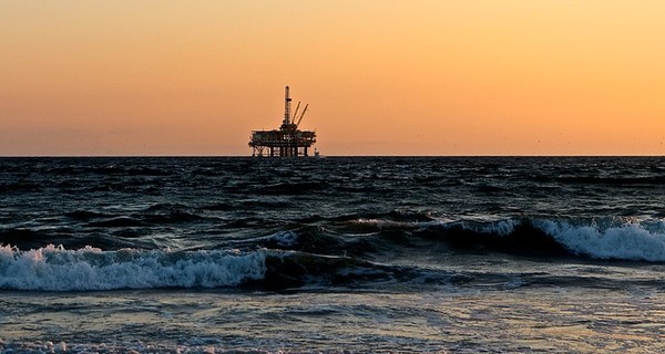 В США создали губку, которая очистит водоемы от нефти