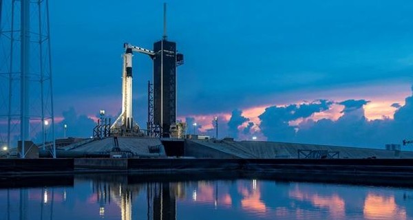 Можем повторить. НАСА разрешило Илону Маску повторно использовать Crew Dragon и Falcon 9