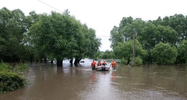 На Прикарпатье без света сидят жители 6 населенных пунктов