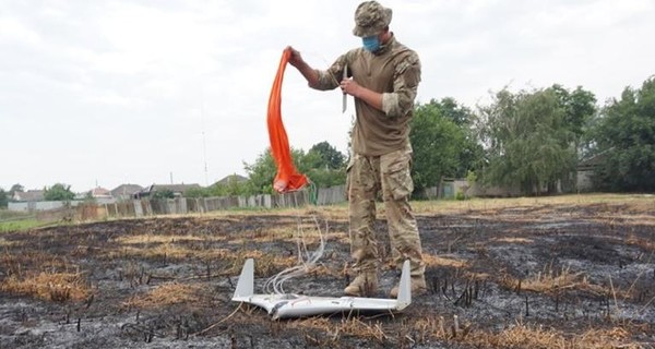 В Донбассе погиб украинский военный, еще трое ранены