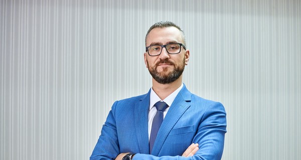 Новым топ-менеджером 