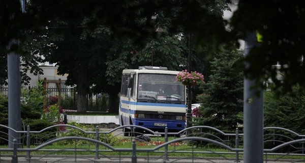 Луцкий террорист открыл огонь на просьбу полицейского отпустить ребенка