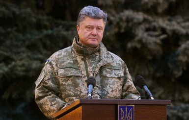 Порошенко 5 лет носил в себе тайну своих берцев