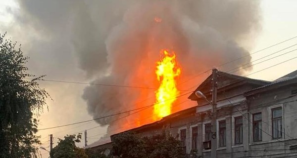 Пожар в харьковской многоэтажке: спасатели достали тела двух погибших