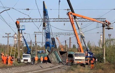 Мужчину, пустившего под откос поезд под Кривым Рогом, нашли и задержали