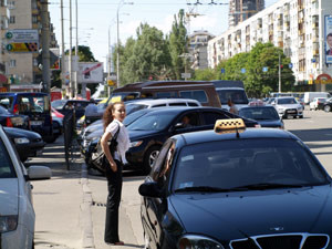 Под центральными улицами соорудят паркинги 