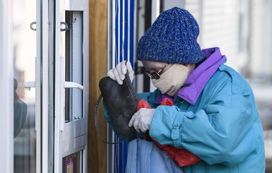 В АТБ ввели специальный час для людей пожилого возраста