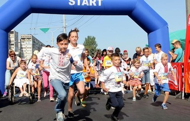 Кому и сколько нужно заниматься спортом для здоровья: в ВОЗ обновили рекомендации с поправкой на коронавирус