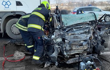 На Закарпатье в страшном ДТП погибли 5 человек, среди них - ребенок