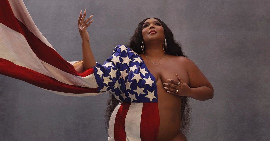 Lizzo раскритиковали за попытку похудеть. Она показала результат и ответила хейтерам