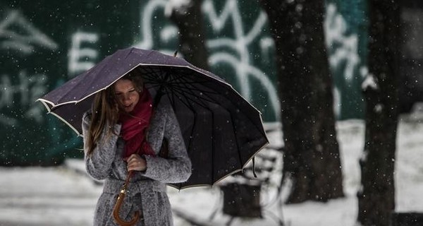 Синоптики пообещали дожди в новогоднюю ночь: жителям каких регионов готовить зонты