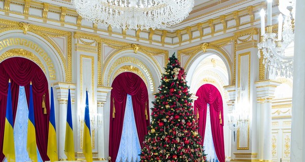 Елку в резиденции президента украшала компания, которая занималась оформлением магазинов Roshen