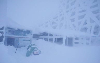 На западе Украины выпало полметра снега