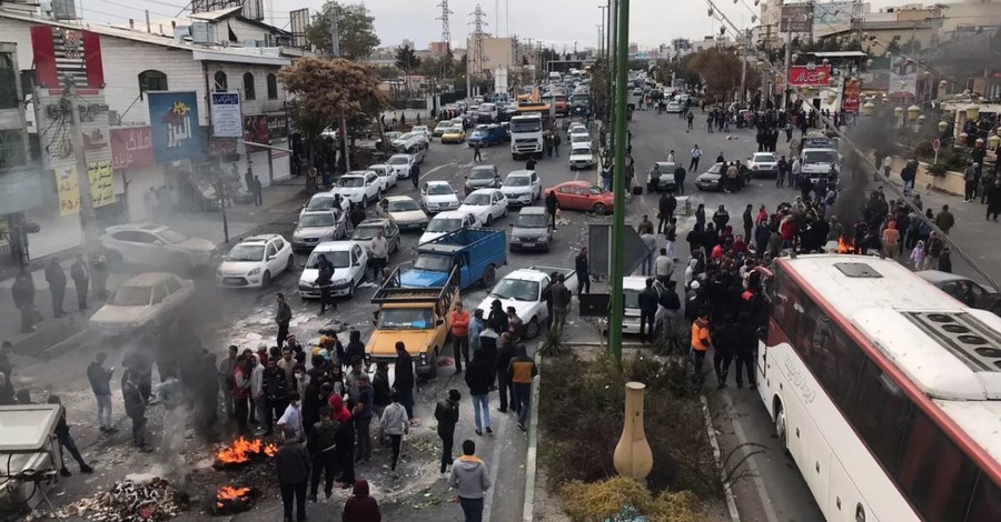 В Багдаде произошел двойной теракт, есть жертвы