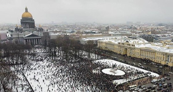 Протесты в России: МИД Украины осудил насилие, а МИД РФ вызовет американских дипломатов на ковер