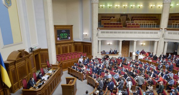 Борьба за возможность попасть в Раду: Маруся Звиробий против Василия Вирастюка и выдвижение генпродюсера канала 