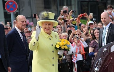 Елизавета II в восторге от беременности Меган Маркл