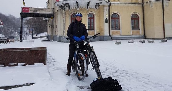 В Киеве из-под здания НАБУ украли велосипед сотрудника нидерландского посольства