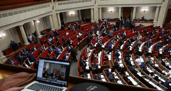 Рада поддержала увеличение минимальных алиментов до 50% от прожиточного минимума