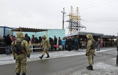 В Донецке людей пугают новой 