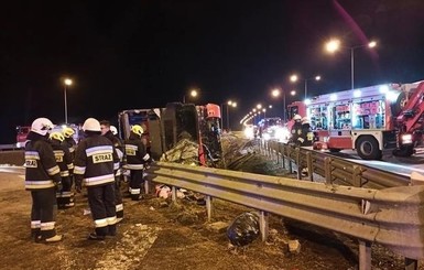 Водителю украинского автобуса, попавшего в смертельное ДТП в Польше, грозит 5 лет тюрьмы