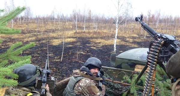 Военным в зоне АТО разрешили стрелять на поражение