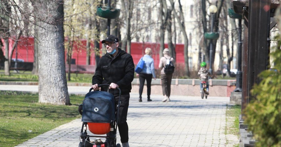 В Киеве коронавирусом стали больше болеть дети до шести лет