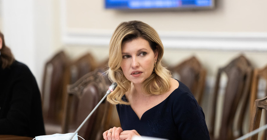 Елена Зеленская: Советов президенту я не даю, советы мужу - могу