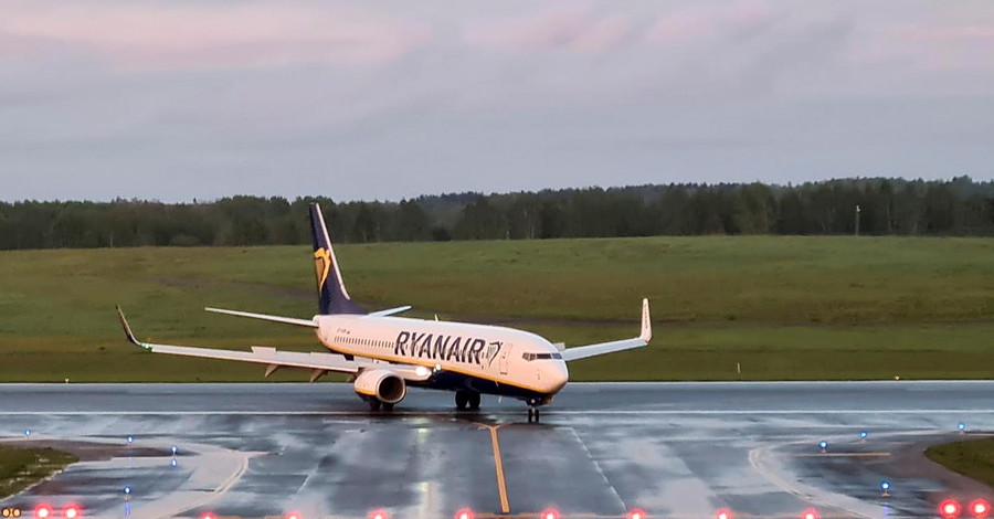 Верховная Рада осудила посадку самолета Ryinair в Минске и призвала отпустить Протасевича