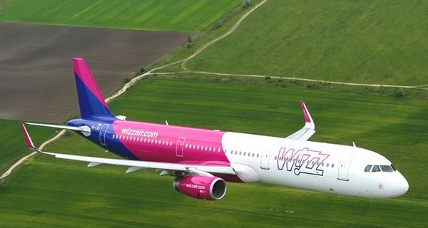 Самолет Wizzair Катовице-Запорожье экстренно сел в Польше