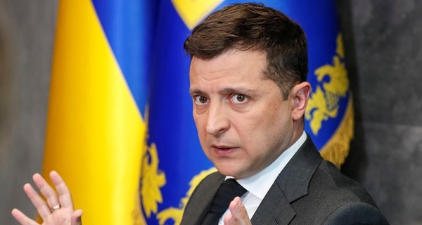 Зеленский заявил, что Порошенко ему 