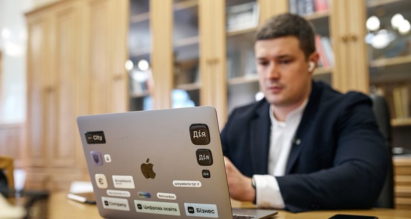 Федоров подтвердил, что Apple открыла офис в Украине и будет напрямую ввозить технику 