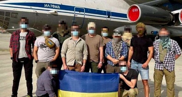 Эвакуированный из Афганистана украинец: Жена за меня так переживала, что сразу ее не узнал