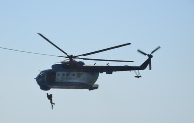 Пограничники и Военно-морские силы ВСУ провели совместные учения в Азовском море