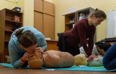 Доврачебная медицинская помощь: спасаем пострадавшего до приезда врача