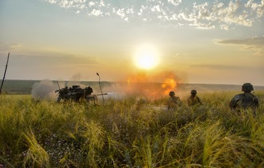 На Донбассе под обстрелами ранены двое военных