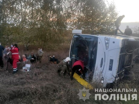 Умер водитель автобуса, попавшего в аварию под Полтавой