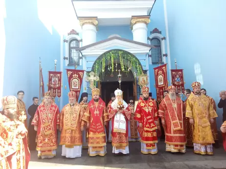 У ПЦУ відсторонили єпископа через відео з бійкою