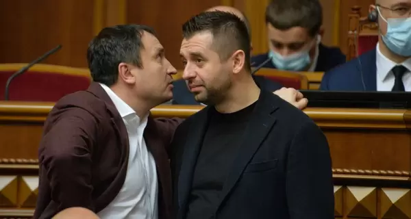 Арахамія анонсував ще дві відставки у Кабміні та підтвердив призначення Демченка до Держмитниці