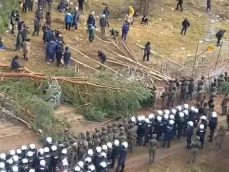 В сети появилось видео стрельбы на белорусско-польской границе